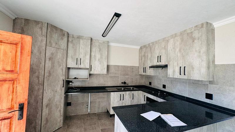 3 Bedroom Property for Sale in Waterval East North West